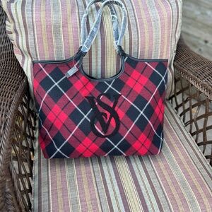 NWT Victoria’s Secret flannel carry bag